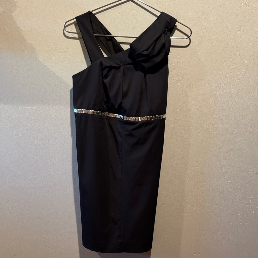 Chloe NWT New Black Asymmetrical One-Shoulder Cocktail Dress with Silver Trim